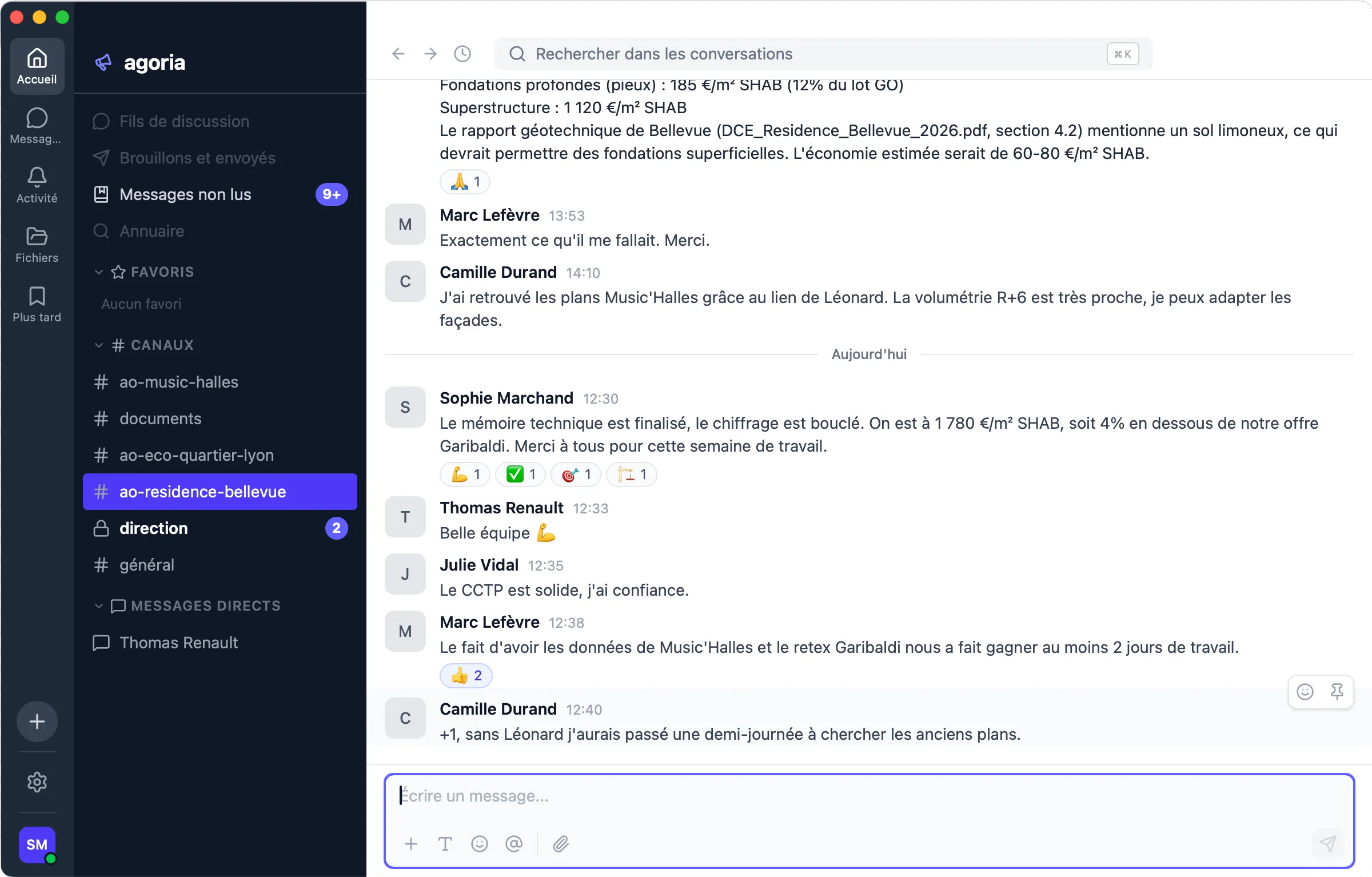 Interface Agoria — Channel #ao-residence-bellevue avec conversation d'équipe et réponses de l'agent IA Léonard